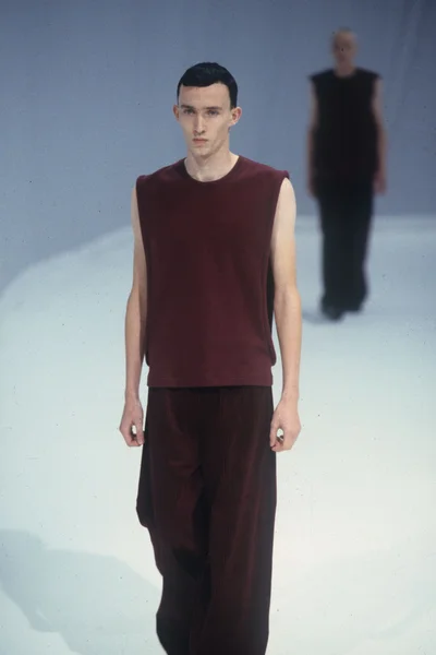 Look 24